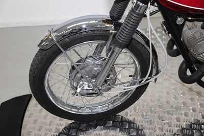 Lot 18 - 1970 Suzuki T250