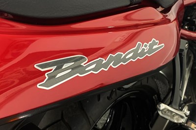 Lot 68 - 1995 Suzuki GSF250 Bandit