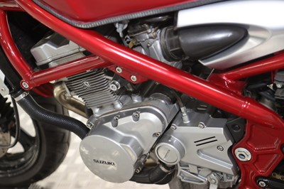 Lot 68 - 1995 Suzuki GSF250 Bandit
