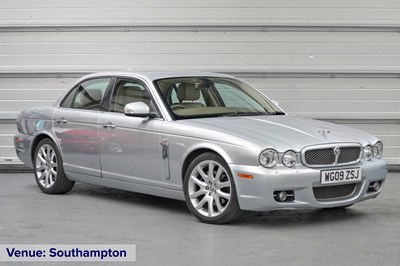 Lot 146 - 2009 Jaguar XJ Sovereign V6 TDVI