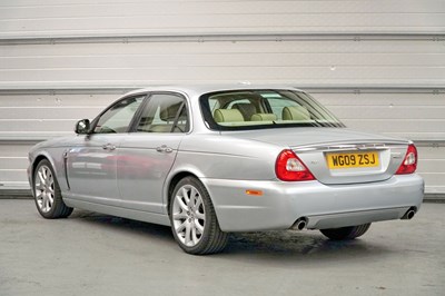 Lot 146 - 2009 Jaguar XJ Sovereign V6 TDVI