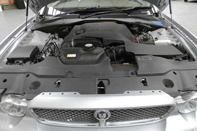 Lot 146 - 2009 Jaguar XJ Sovereign V6 TDVI