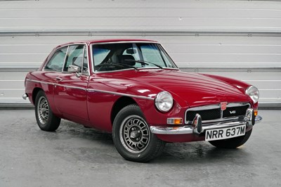 Lot 120 - 1974 MG B GT V8