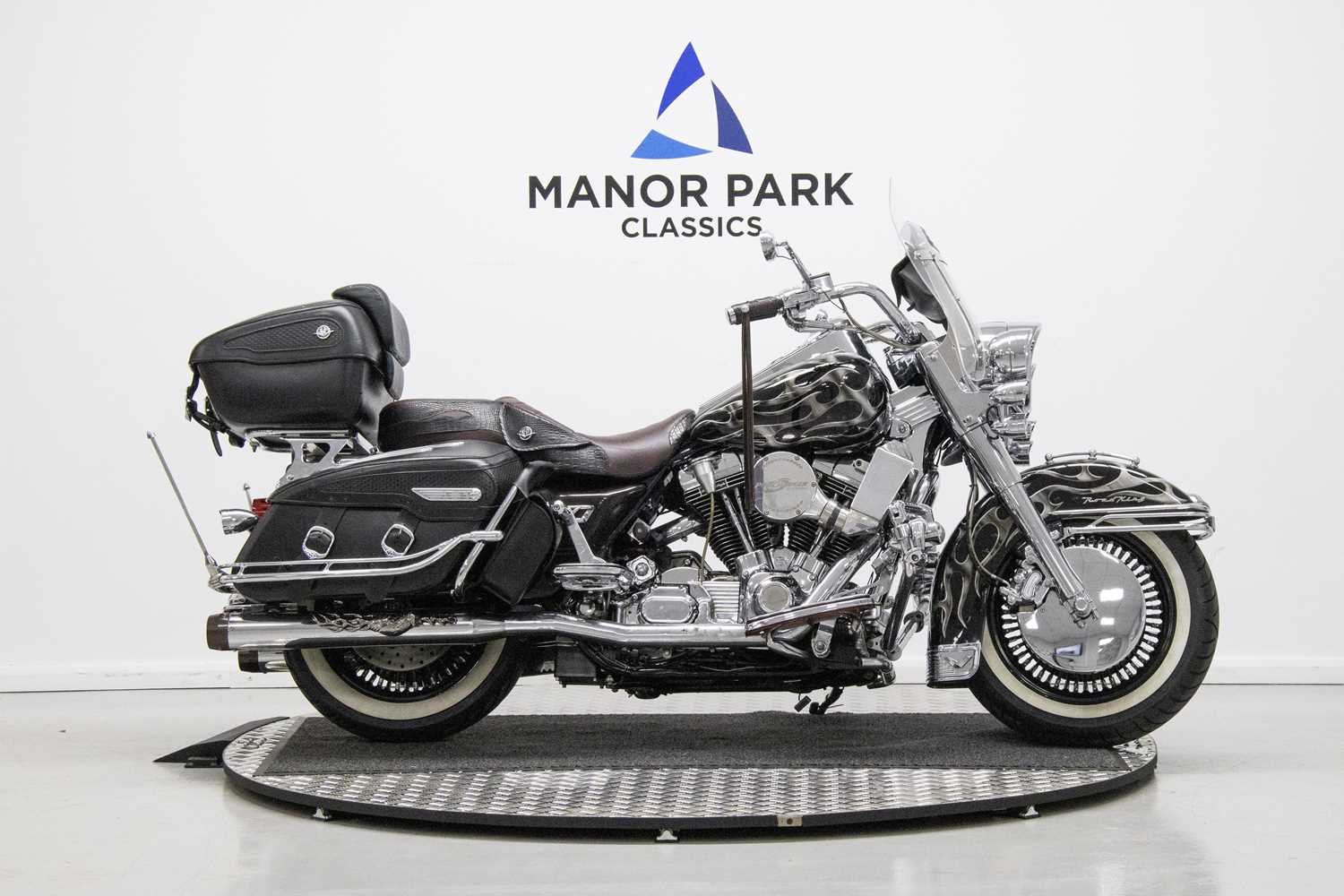 Lot 66 - 2005 Harley Davidson FLHRSEI Road King