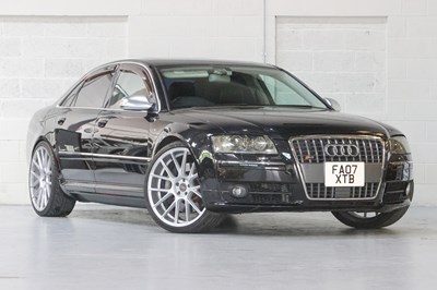Lot 2007 Audi S8 V10