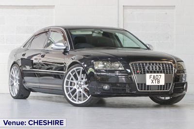 Lot 302 - 2007 Audi S8 V10