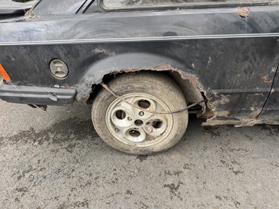 Lot 21 - 1984 Ford Escort XR3i