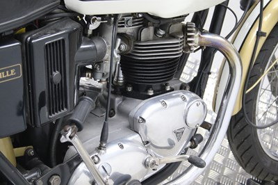 Lot 8 - 1972 Triumph T120R Bonneville