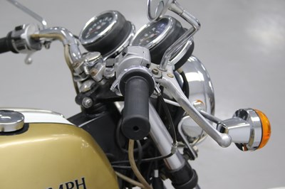 Lot 8 - 1972 Triumph T120R Bonneville