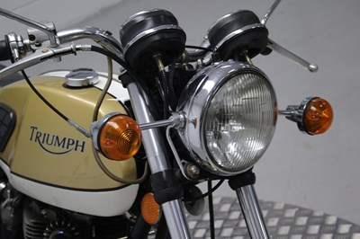 Lot 8 - 1972 Triumph T120R Bonneville