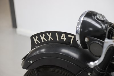 Lot 100 - 1947 Douglas T35