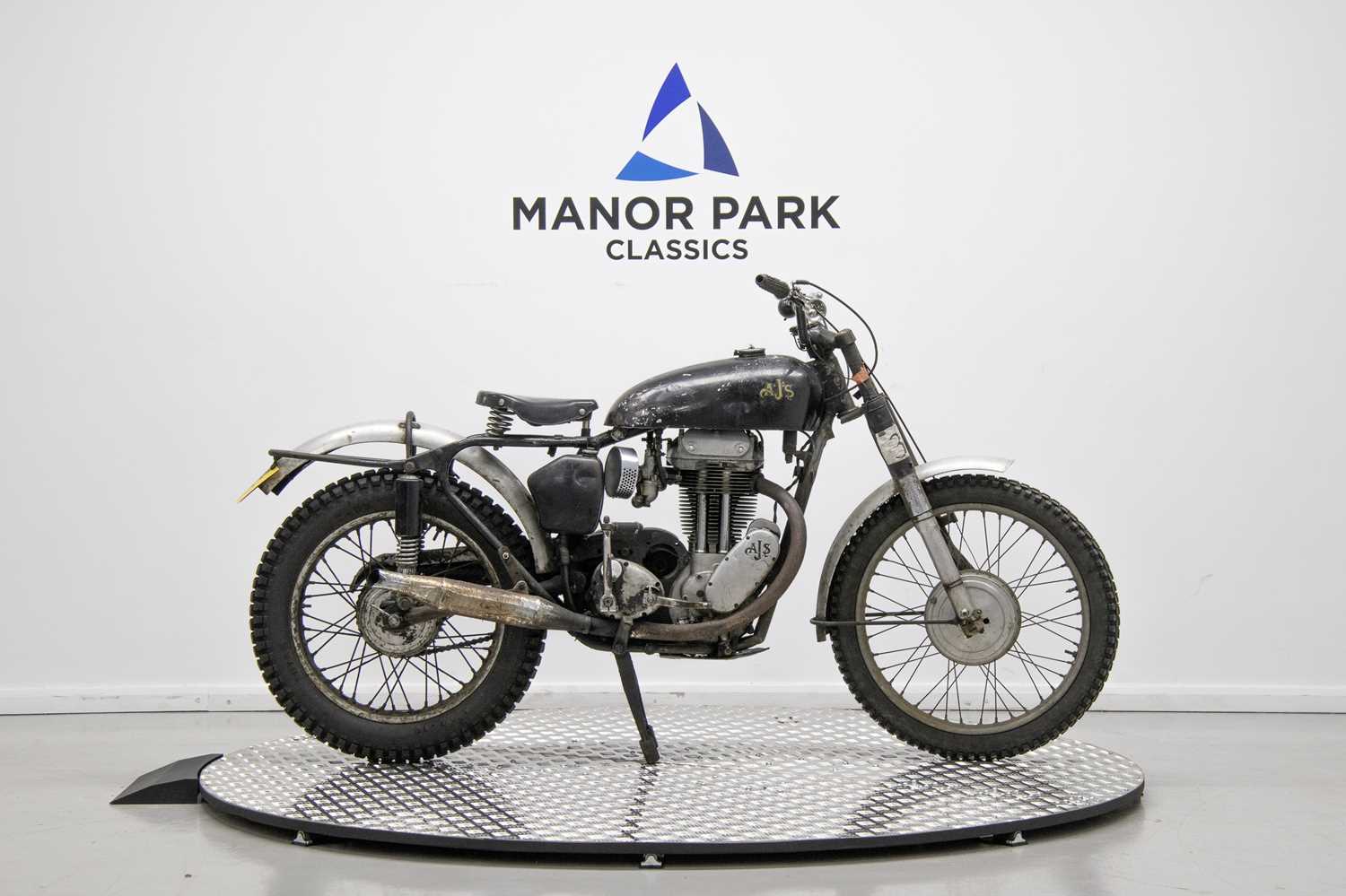 Lot 90 - 1958 AJS 16C