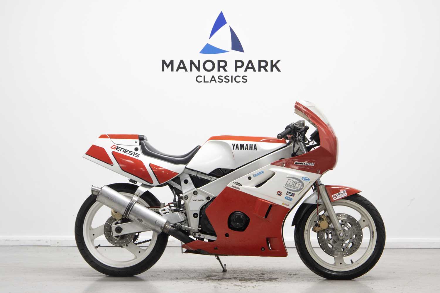 Lot 55 - 1986 Yamaha FZR400 Genesis