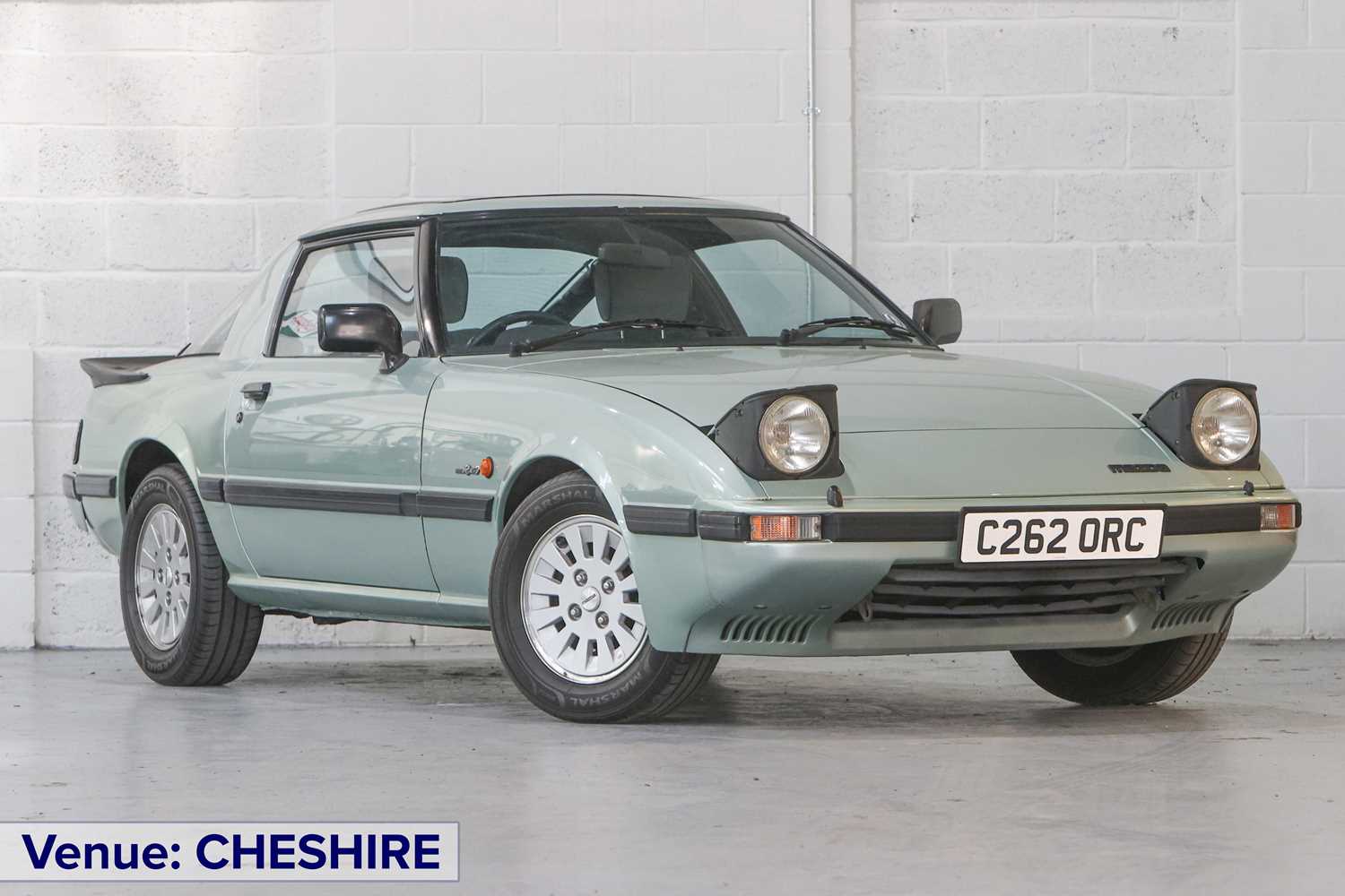 Lot 1986 Mazda RX-7