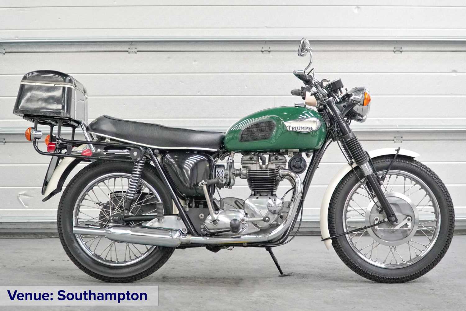 Lot 101 - 1967 Triumph TR6P Saint