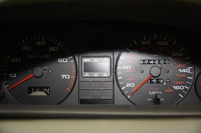 Lot 116 - 1993 Audi V8 Auto