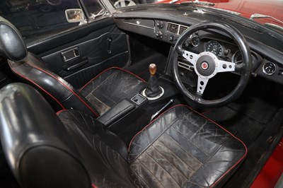 Lot 1972 MG B Roadster