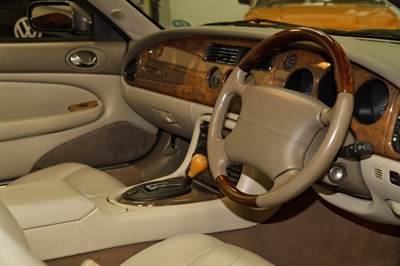 Lot 144 - 2001 Jaguar XK8 Convertible