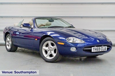 Lot 144 - 2001 Jaguar XK8 Convertible