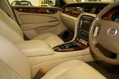 Lot 151 - 2008 Jaguar XJ Executive V6 Auto