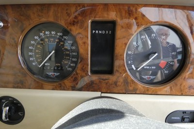 Lot 131 - 1993 Bentley Turbo R