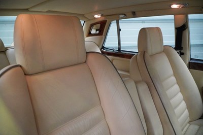 Lot 131 - 1993 Bentley Turbo R