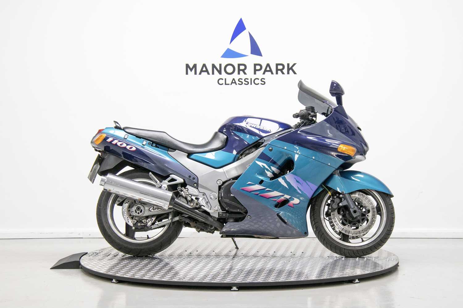 Lot 44 - 1994 Kawasaki ZZR1100