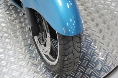 Lot 44 - 1994 Kawasaki ZZR1100