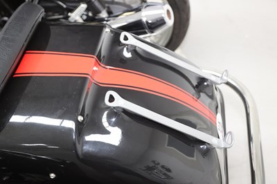 Lot 20 - 2022 Royal Enfield Interceptor 650 Combination