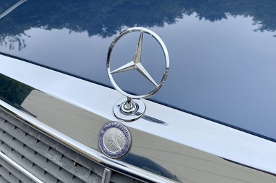 Lot 256 - 1993 Mercedes-Benz 190 E 2.0