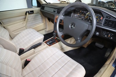 Lot 256 - 1993 Mercedes-Benz 190 E 2.0