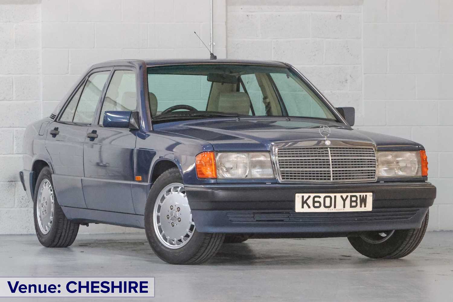 256 - 1993 Mercedes-Benz 190 E 2.0
