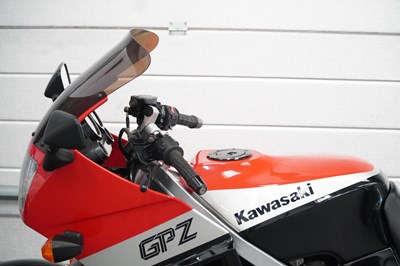 Lot 107 - 1988 Kawasaki ZX600-A3