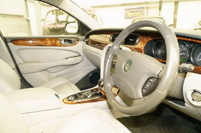 Lot 118 - 2006 Jaguar XJ Executive TDVI Auto
