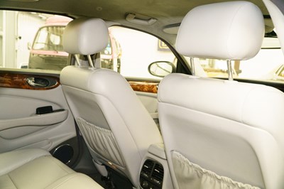 Lot 118 - 2006 Jaguar XJ Executive TDVI Auto