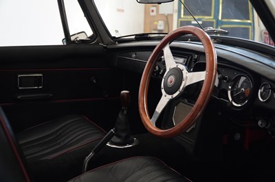 Lot 138 - 1972 MG B Roadster