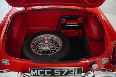 Lot 138 - 1972 MG B Roadster