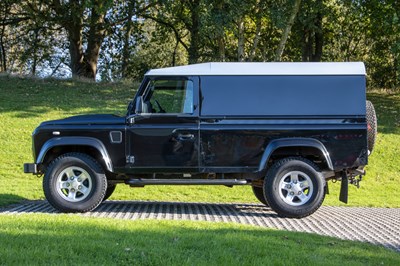 Lot 61 - 2016 Land Rover Defender 110 TD Hard Top