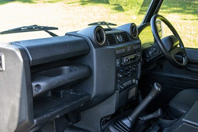 Lot 61 - 2016 Land Rover Defender 110 TD Hard Top