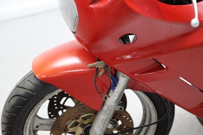 Lot 27 - 1992 Suzuki GSX600F