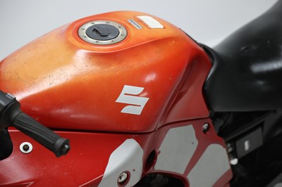 Lot 27 - 1992 Suzuki GSX600F