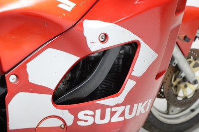 Lot 27 - 1992 Suzuki GSX600F