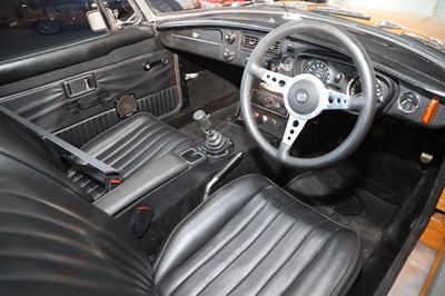 Lot 272 - 1972 MG B Roadster