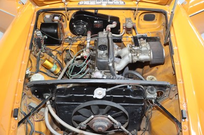 Lot 272 - 1972 MG B Roadster