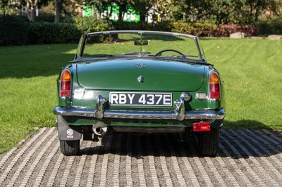Lot 7 - 1967 MG B Roadster