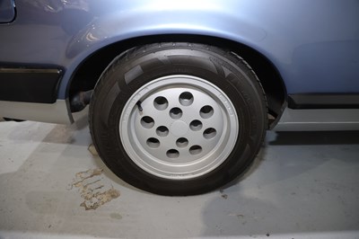 Lot 1983 Ford Capri 2.8i