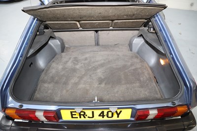 Lot 1983 Ford Capri 2.8i