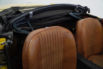 Lot 114 - 1971 MG B