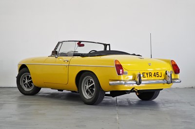 Lot 114 - 1971 MG B