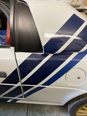 Lot 2 - RS200 Tribute